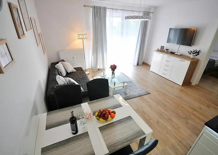 Michelle Polanki Park *